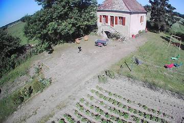 Gîte pour 6 personnes, avec jardin dans Vitry-en-Charollais