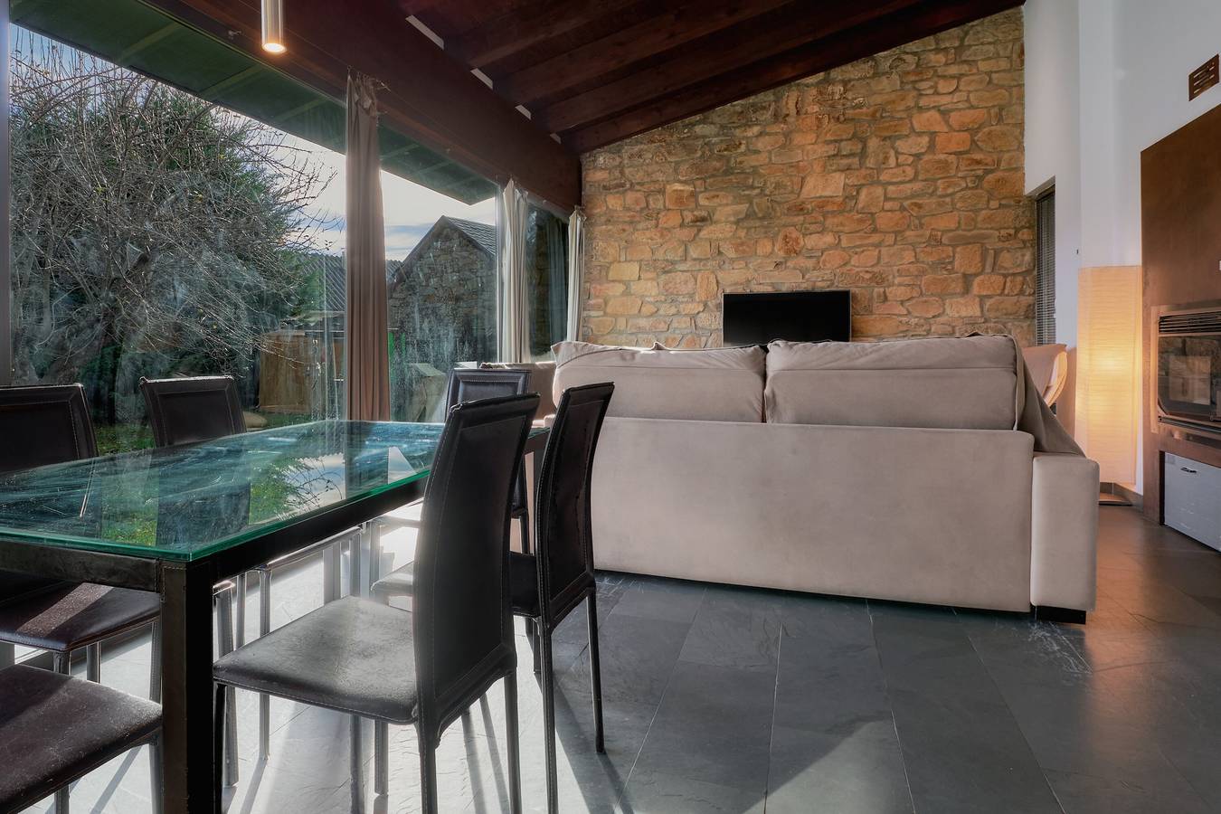 Finca 'Marel' mit Bergblick, Wi-Fi und Klimaanlage in Trefacio, Zamora Provinz
