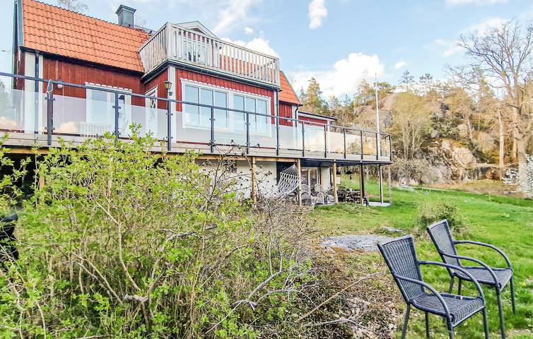 Ferienhaus für 7 Personen, mit Garten und Terrasse sowie Sauna