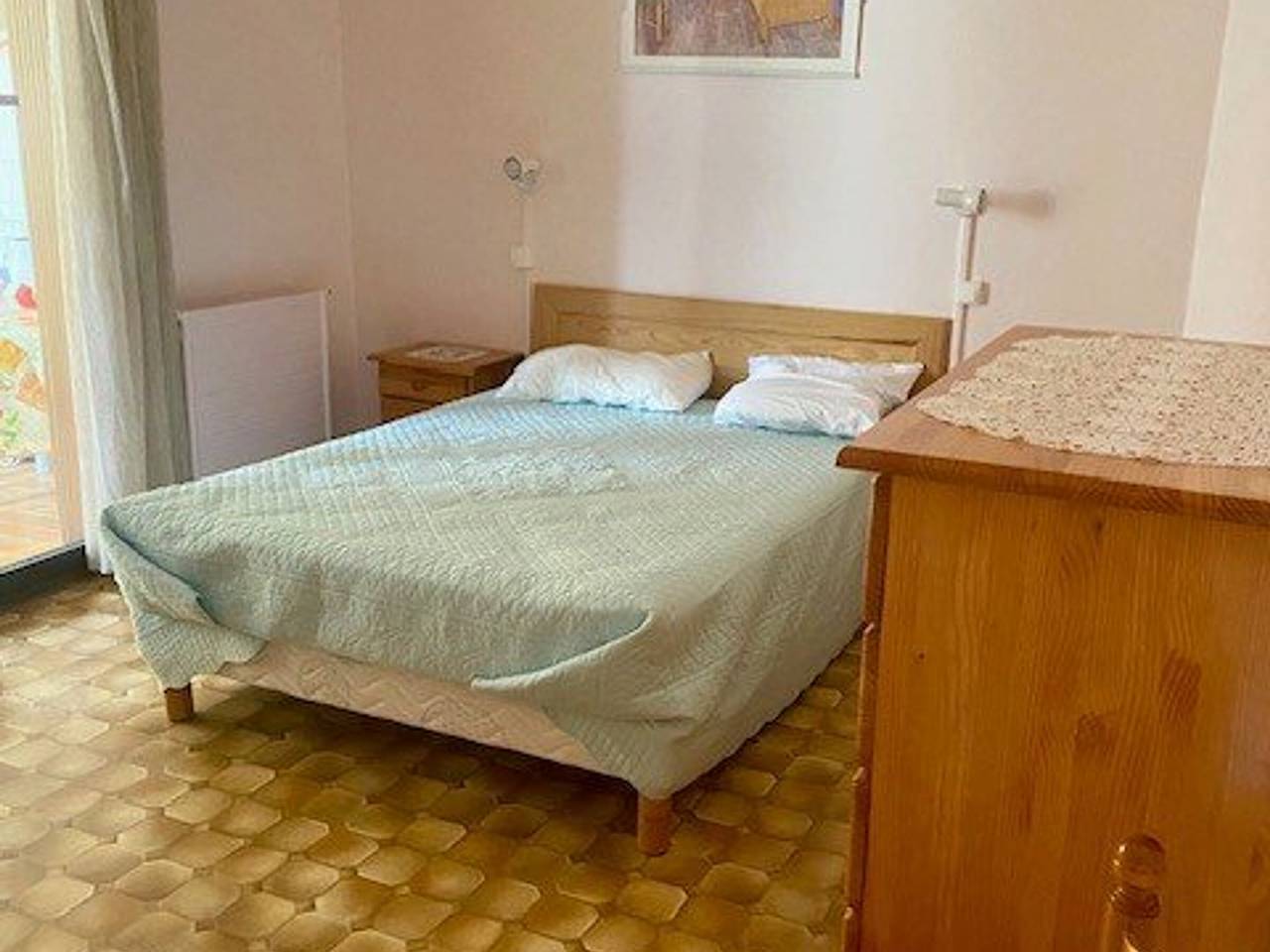Ganze Wohnung, Gemütliche 68m² Wohnung mit Terrasse, 5 Schlafplätzen, Garage und Wlan in Amélie-les-Bains in Montbolo, Céret und Umgebung