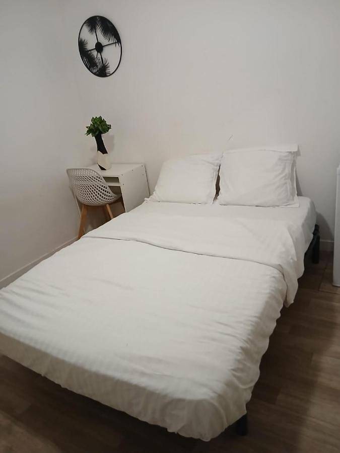 Chambre à 20 minutes de Paris Tour Eiffel, Appartement Commun in Épinay-sur-Seine, Seine-Saint-Denis