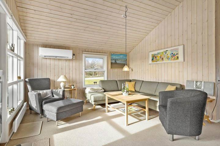 Ferienhaus für 4 Personen, mit Garten und Terrasse in Tversted - 2