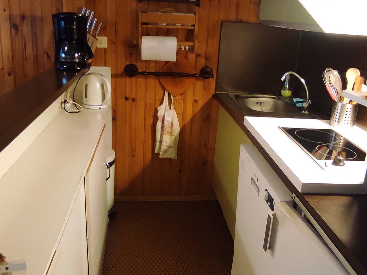 Apartamento entero, Apartamento acogedor para 6 personas con balcón en Super Besse in Super Besse, Besse-et-Saint-Anastaise