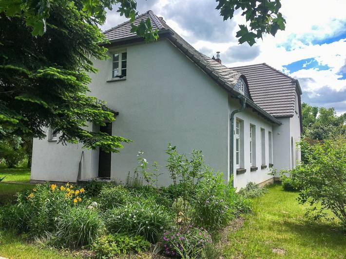 Ferienwohnung für 3 Personen, mit Garten in Gützkow