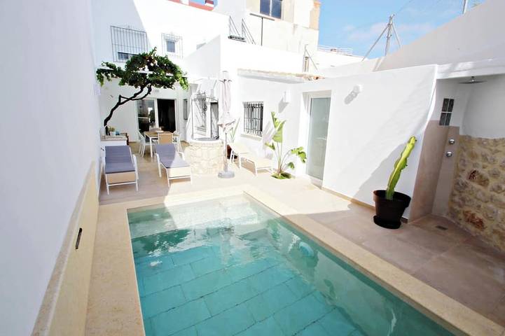 Ferienhaus für 8 Personen, mit Terrasse - 1