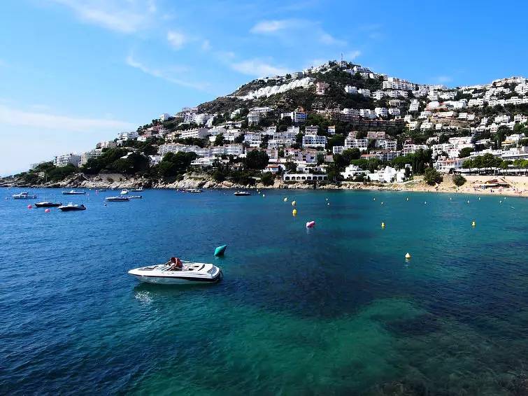 Maison 6 Personnes in El Mas Fumats, Roses