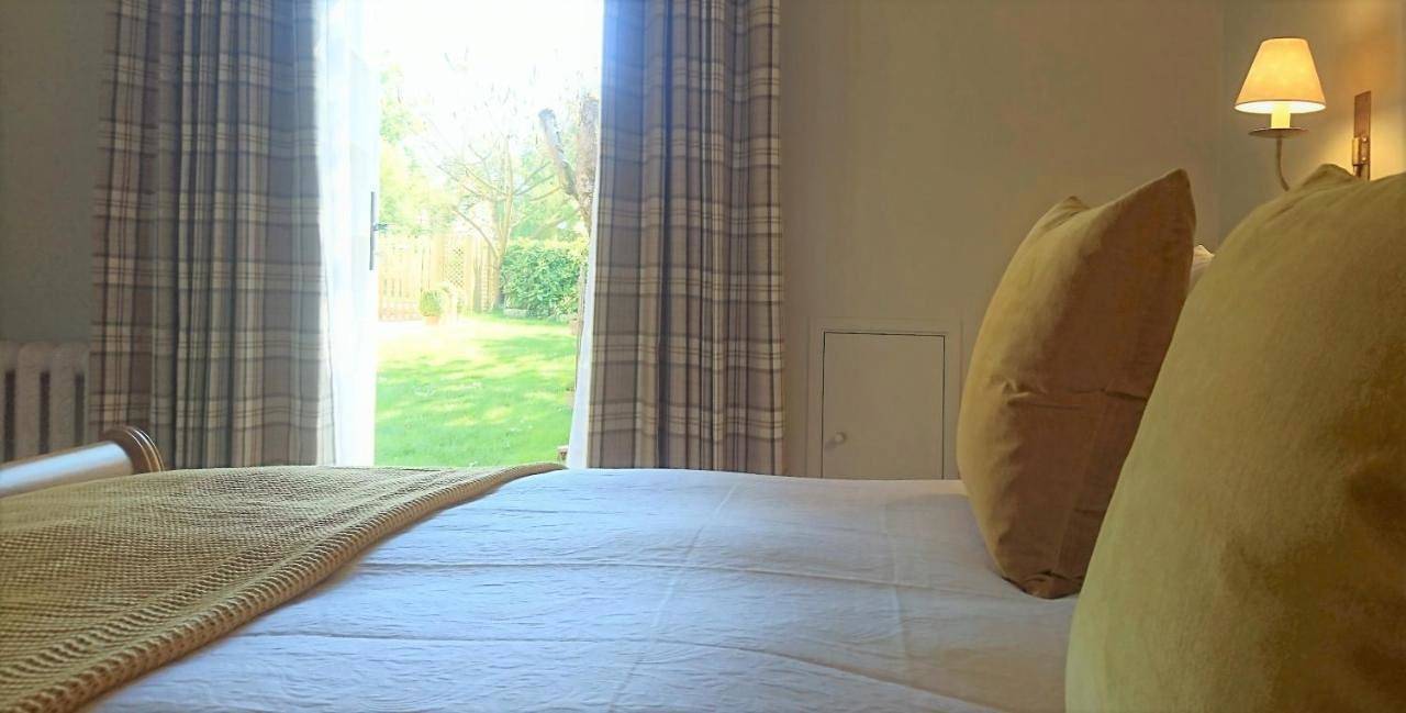 Deluxe King Room with Private Garden in Suffolk