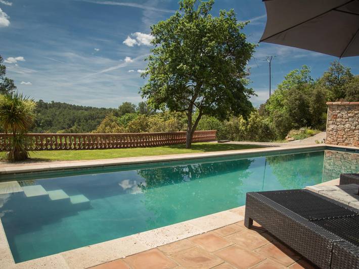 Luxury villa with pool and enclosed garden in Entrecasteaux, Región Brignoles