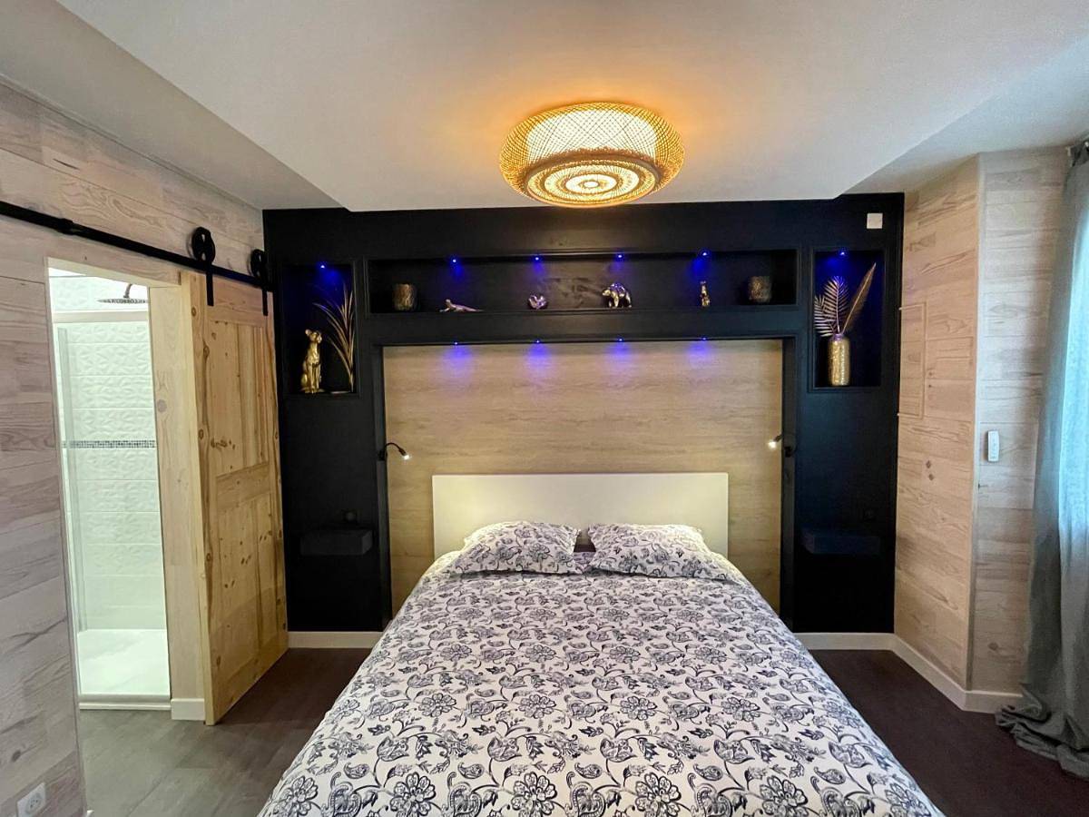 Appartement entier, Studio Lilou cocon design au cœur de Lons in Lons-le-Saunier, Jura