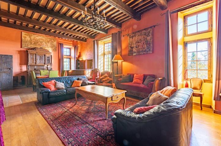 Gîte pour 16 personnes, avec terrasse à Ferrières-les-Verreries