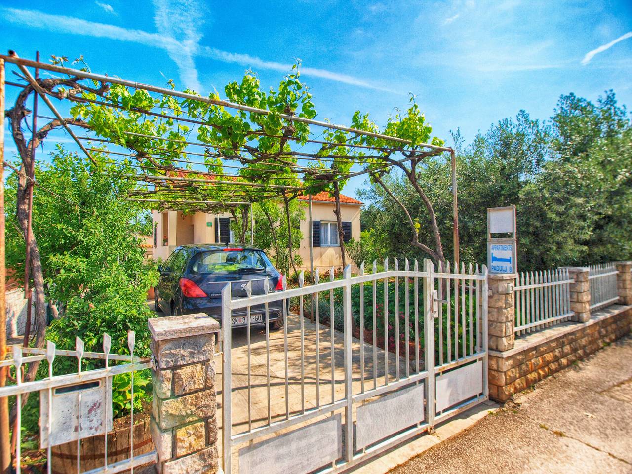 Ganze Wohnung, Ferienwohnung für 4 Personen mit Terrasse in Pula-Medulin, Pula