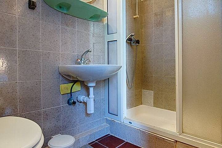 Gîte pour 2 personnes, avec balcon, adapté aux familles dans Lastovo - 4