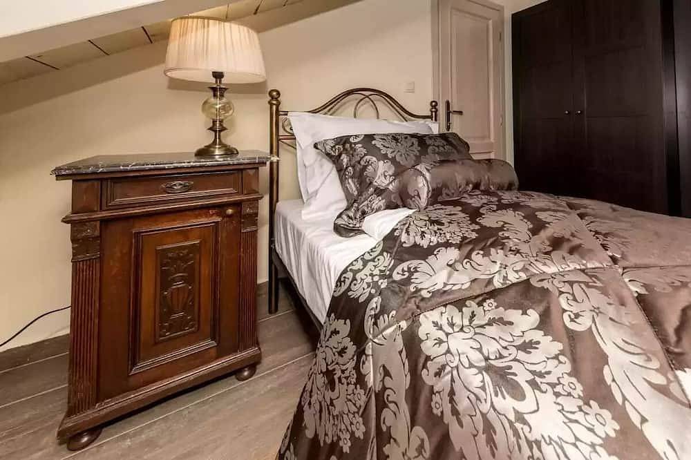 Luxury Rustic Villa Maria with Pool & Sauna in Skradin, Šibenik-Knin