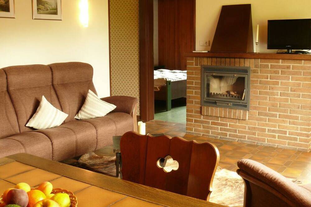 2 Siefertshof Komfortable Ferienresidenz in Mossautal, Odenwaldkreis