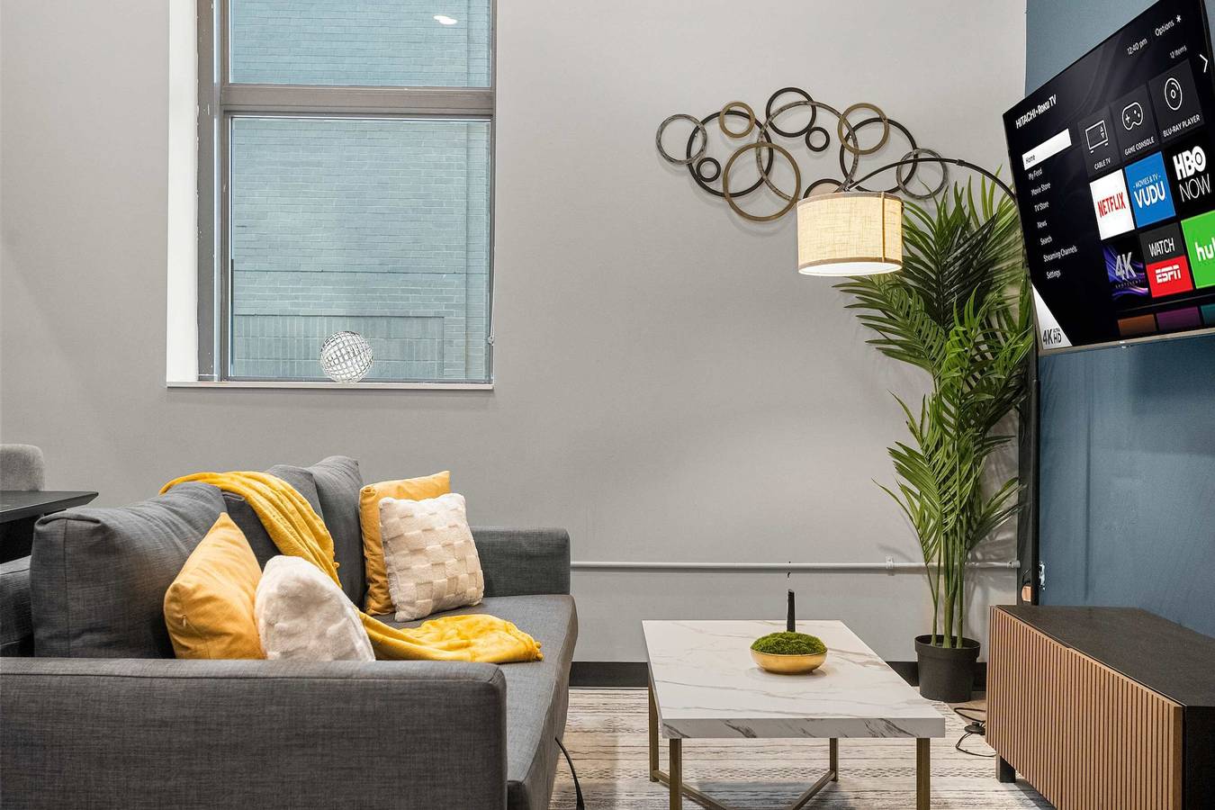 Ganze Wohnung, Cozysuites Modern 1Br in Downtown Pitts  2 in Pittsburgh, Allegheny County