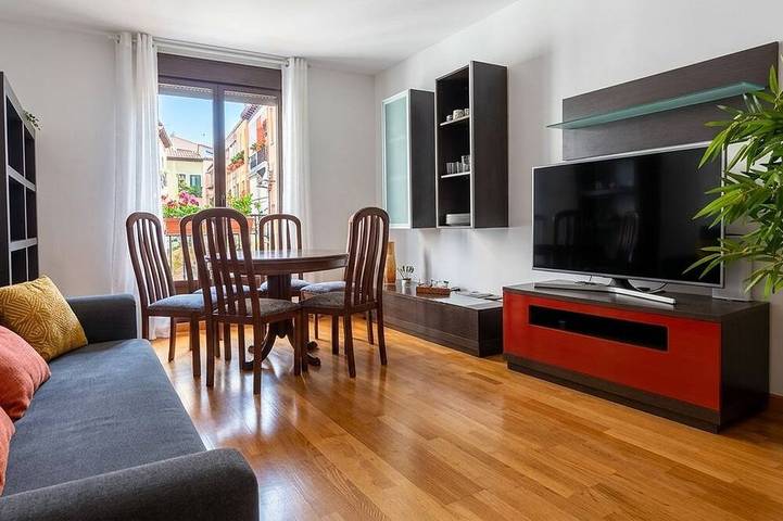 Ganze Wohnung, La Casa de Cloe | Terrasse, Büro, Gratisparkplatz, Haustiere erlaubt in Alcalá de Henares, Área Metropolitana de Madrid