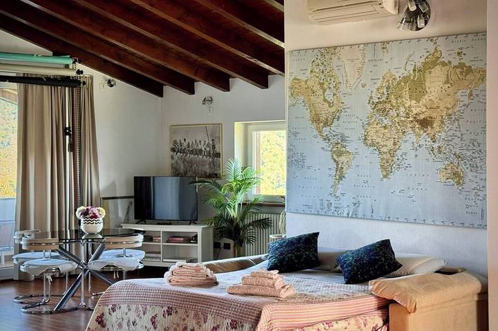 Villa pour 4 personnes, avec piscine ainsi que balcon et jardin dans Lac de Côme - 4