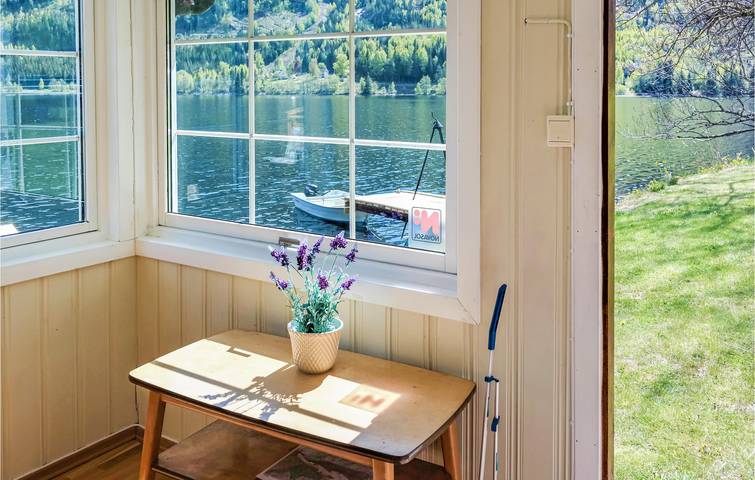 Ferienhaus für 4 Personen mit Garten in Vråvatn, Kviteseid