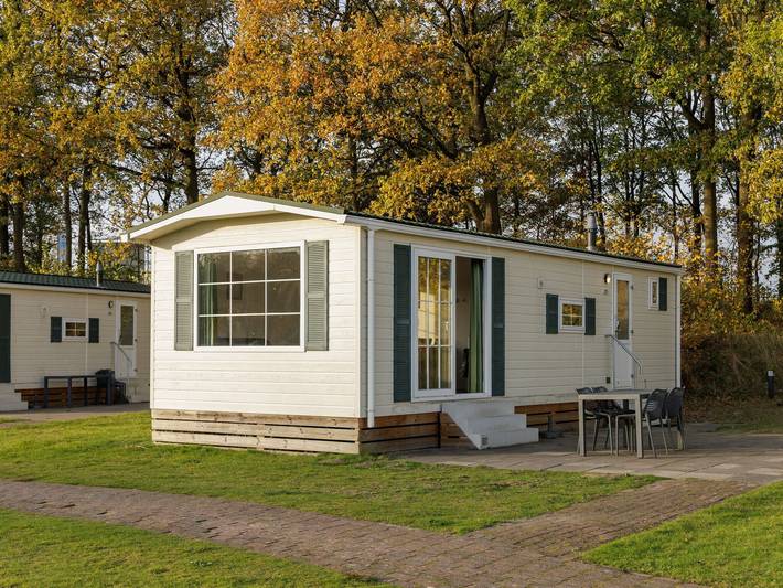 Ferienhaus für 4 Personen, mit Terrasse und Garten sowie Pool in Drenthe