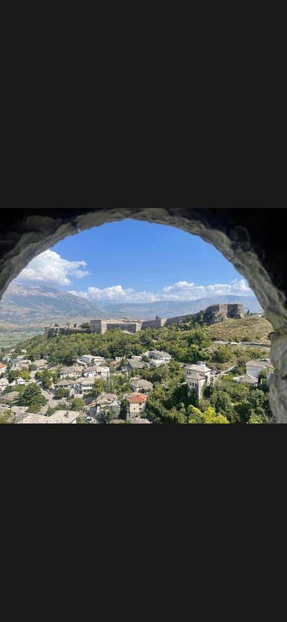 Maison d’hôte pour 3 personnes, avec terrasse et vue, animaux acceptés dans Gjirokastër - 3