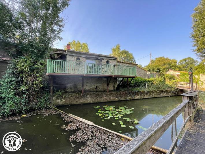 Gîte pour 7 personnes, avec terrasse, animaux acceptés