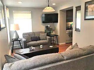 Apartamento vacacional entero, Apartment Sleeps 4 with Free Parking in Chicago, Condado de Cook