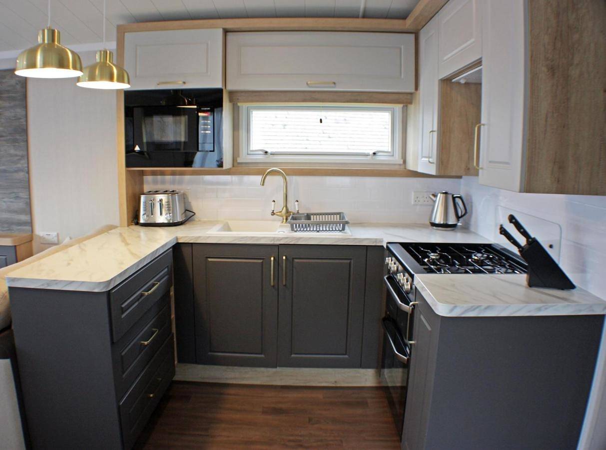 Caravan in Westward Ho, Hartland Devon Heritage Coast
