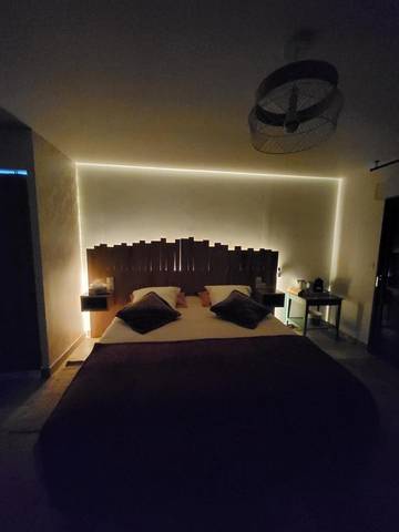 Maison d’hôte pour 2 personnes, avec jacuzzi et piscine ainsi que terrasse et jardin dans Eure-et-Loir