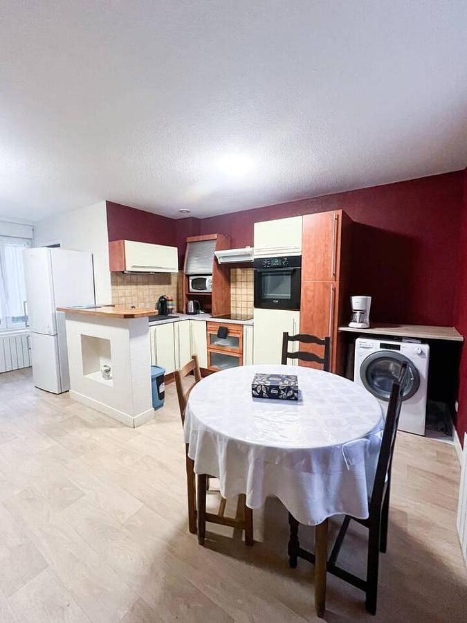 Gîte pour 6 personnes, avec terrasse et vue à Château-Chinon (Ville) - 4