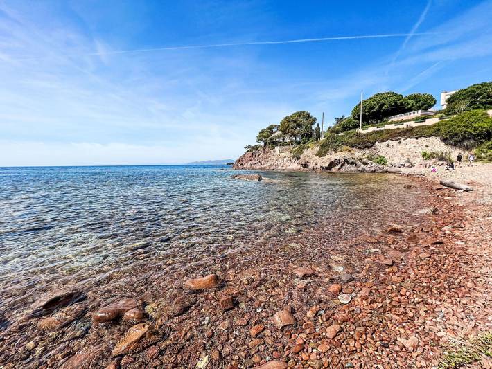 Gîte pour 2 personnes, avec jardin dans Port Santa-Lucia