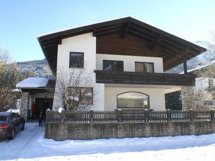 Ferienhaus für 10 Personen, mit Garten und Balkon, kinderfreundlich - 1