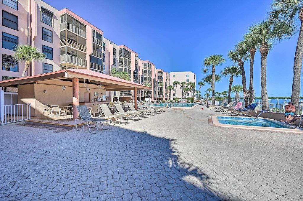 Ganze Wohnung, Coastal Marco Island Condo w/ Club Amenities! in Marco Island, Southwest Florida
