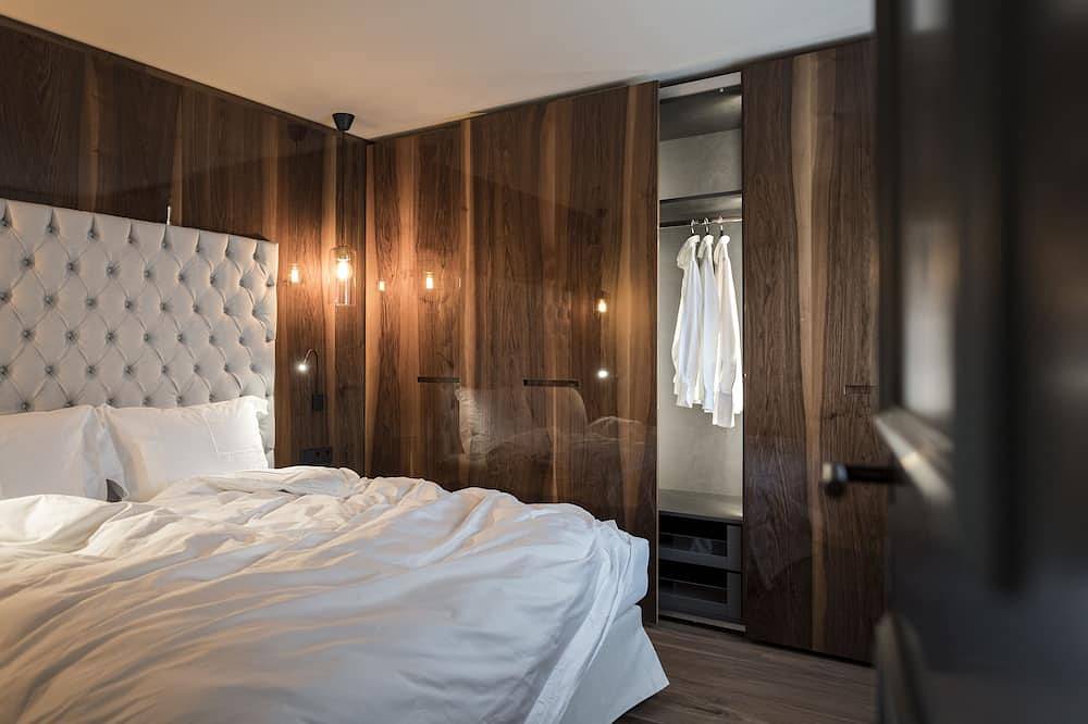 Ganze Wohnung, Neu- Messnerhaus Suite - stilvoll genießen im Zentrum von Seis (Kastelruth) in Seis am Schlern, Kastelruth