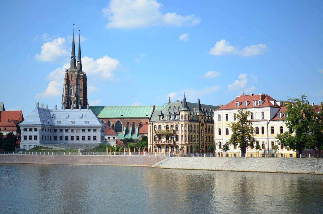 Wenderedu Business Center in Wrocław, Dolny Śląsk