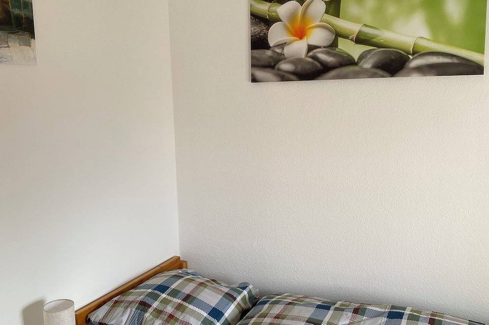 Ganze Wohnung, Monteurwohnung Sülzetal/ Dodendorf/ Gewerbegebiet Osterweddingen in Sülzetal, Elbe-Börde-Heide