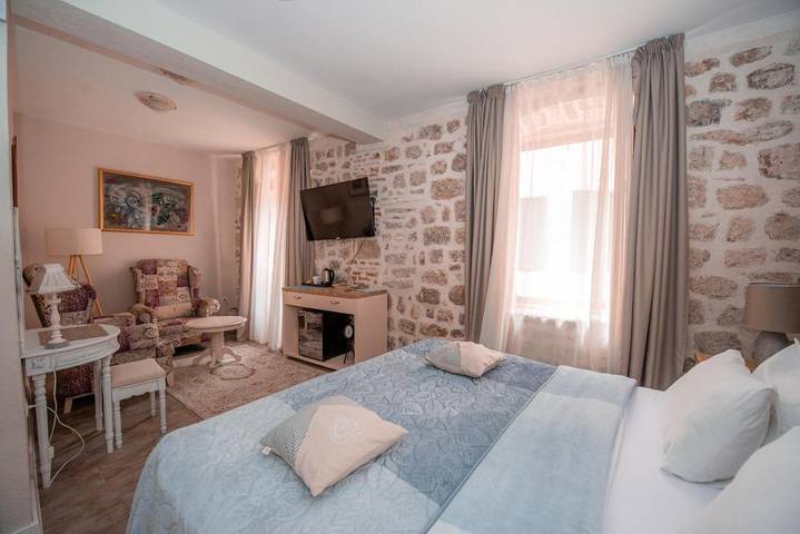 Maison d’hôte pour 3 personnes, avec terrasse et vue à Kotor - 2