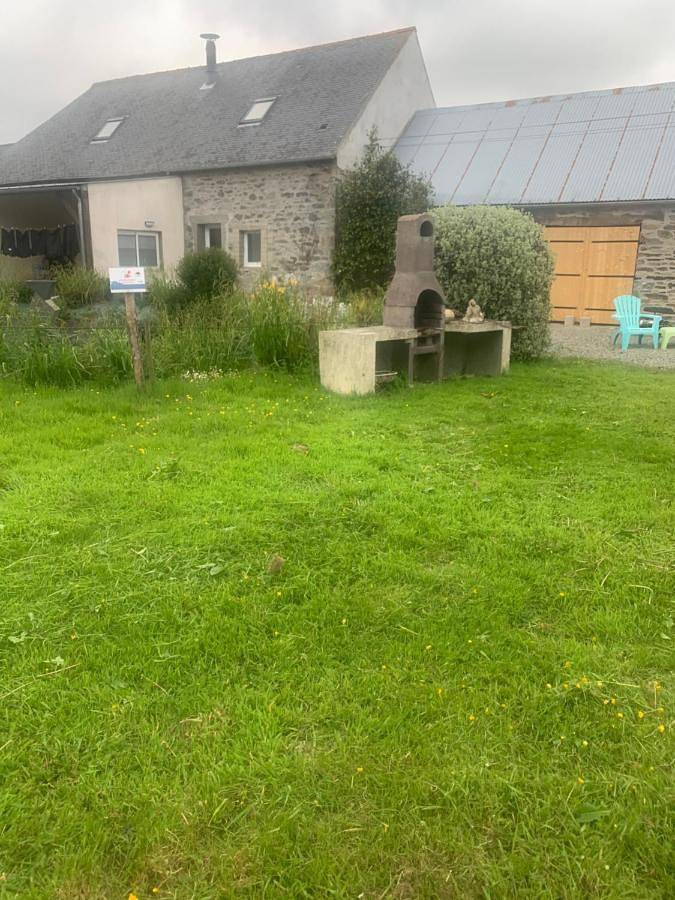 Gîte pour 2 personnes, avec piscine et terrasse à Minihy-Tréguier - 3