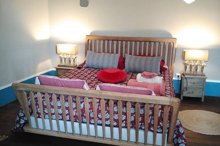 Location de vacances pour 5 personnes, avec terrasse et jardin à Chevannes - 3