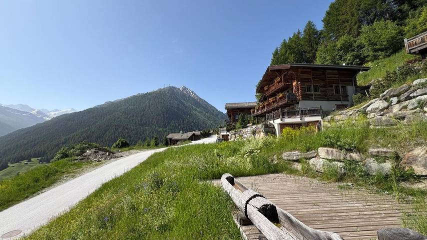 Chalet für 12 Personen, mit Balkon und Terrasse sowie Ausblick in Grimentz