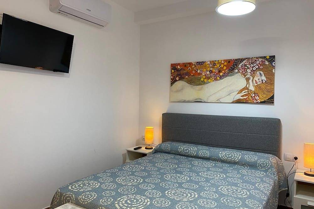 Maison De Ville Romana Beach, Alcossebre, Familles Idéales. Piscine, Barbecue, A / C, Terrasse in Alcalà de Xivert, Costa del Azahar