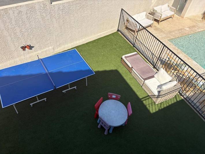 Location de vacances pour 9 personnes, avec Balcon et Terrasse ainsi que Jardin et Piscine à Lançon-Provence - 2
