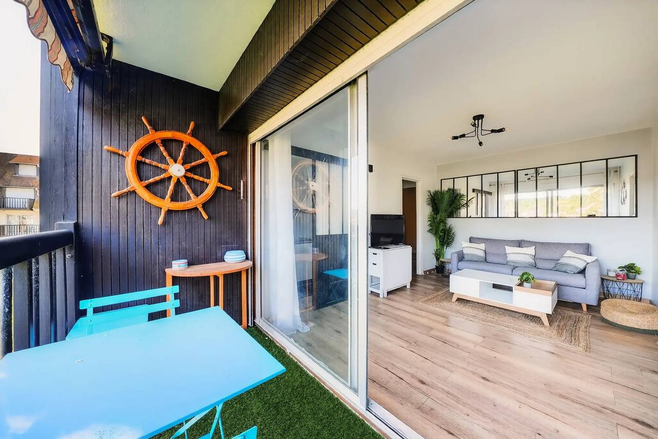 Appartement entier, Appartement 1 chambre 4 personnes avec balcon centre-ville in Villers-sur-Mer, Région de Lisieux