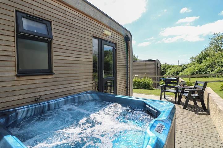 Cottage for 4 people, with hot tub and garden on the Isle of Wight