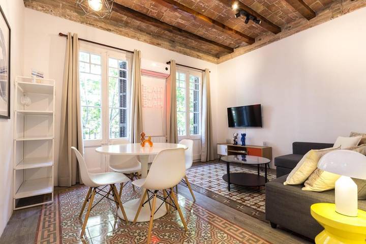 Apartamento de vacaciones para 6 personas, con balcón - 1