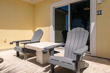 Beach Rental for 10 Guests in Bradenton Beach, Anna Maria Island, Picture 3