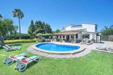 Villa in Pollença, Serra de Tramuntana für 8 