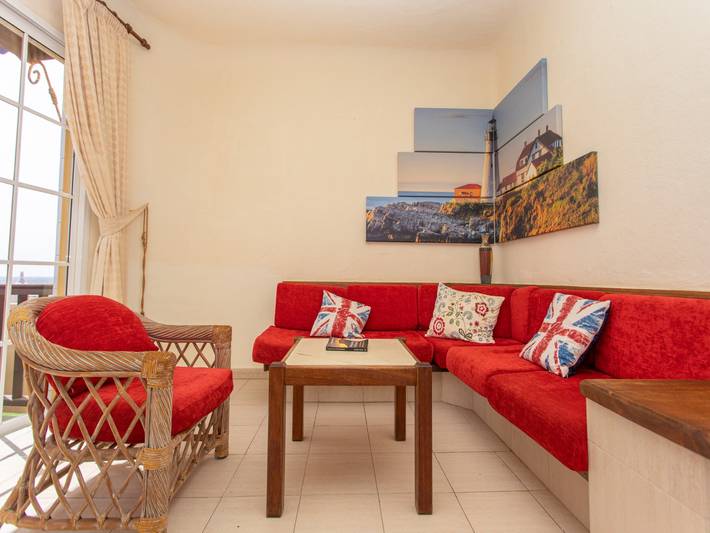Ferienhaus für 2 Personen, mit Pool und Balkon in Playa del Águila