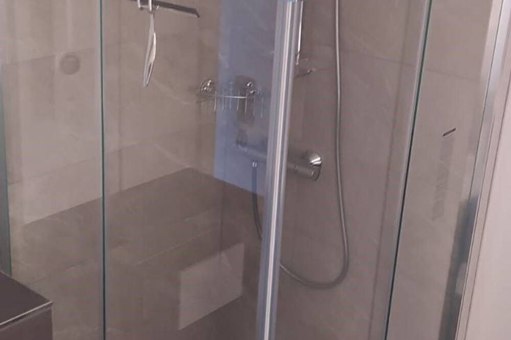 Ganze Wohnung, Appartement mit Balkon 1.Og mitte - Frisch renovierte Appartements in Mönchengladbach, Niederrhein