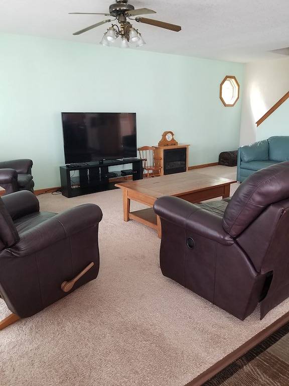 Devils Lake Vacation Home mit 20 Fuß der See-Frontage in Manitou Beach-Devils Lake, Lenawee County