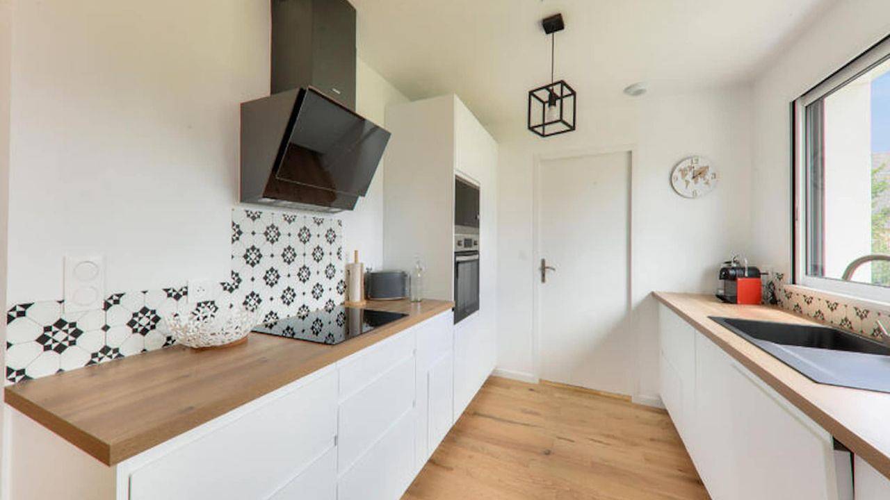 Apartamento vacacional entero, Ferienwohnung für 8 Personen (110 m²) in Le Tour-du-Parc in Le Tour-du-Parc, Côte des Mégalithes